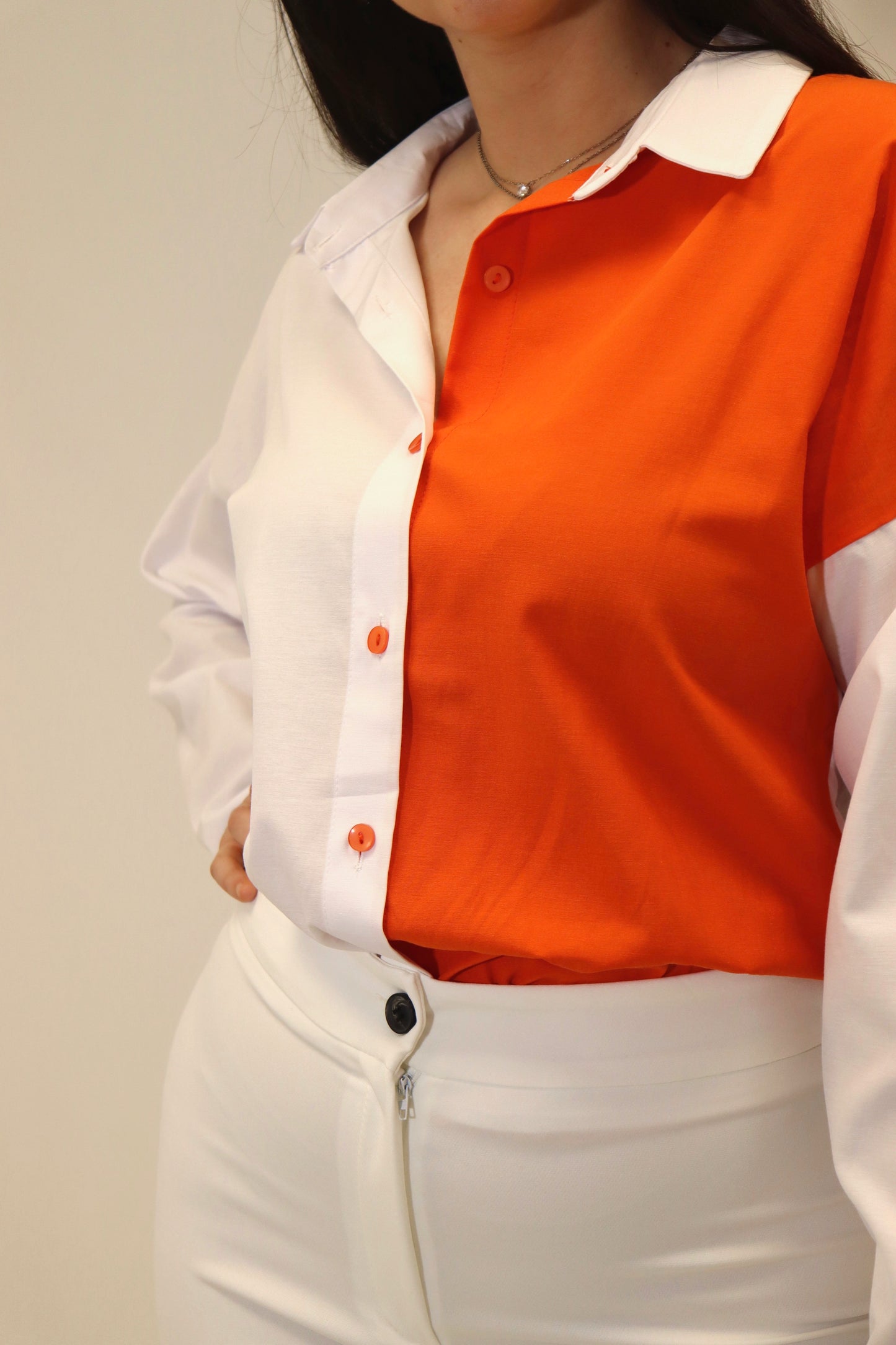 Chemise bicolore orange et blanche